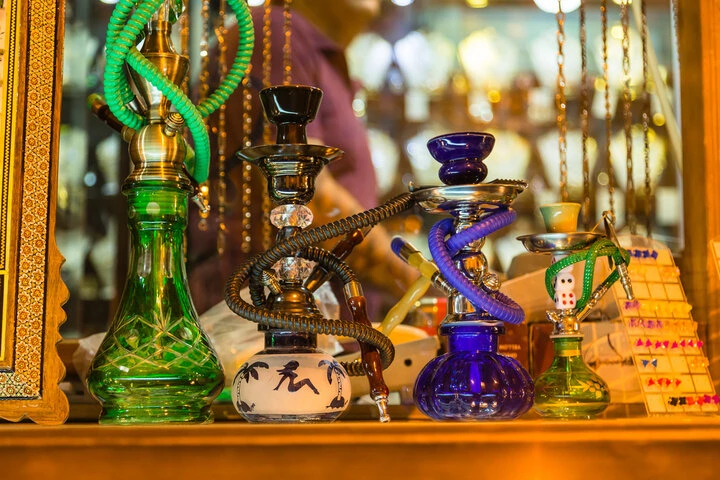 Organized hookah shop in North Miami with premium equipment and knowledgeable customer service